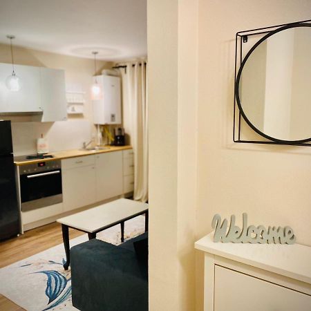 Best Place To Stay-Self Check In-24H Resita Exterior foto
