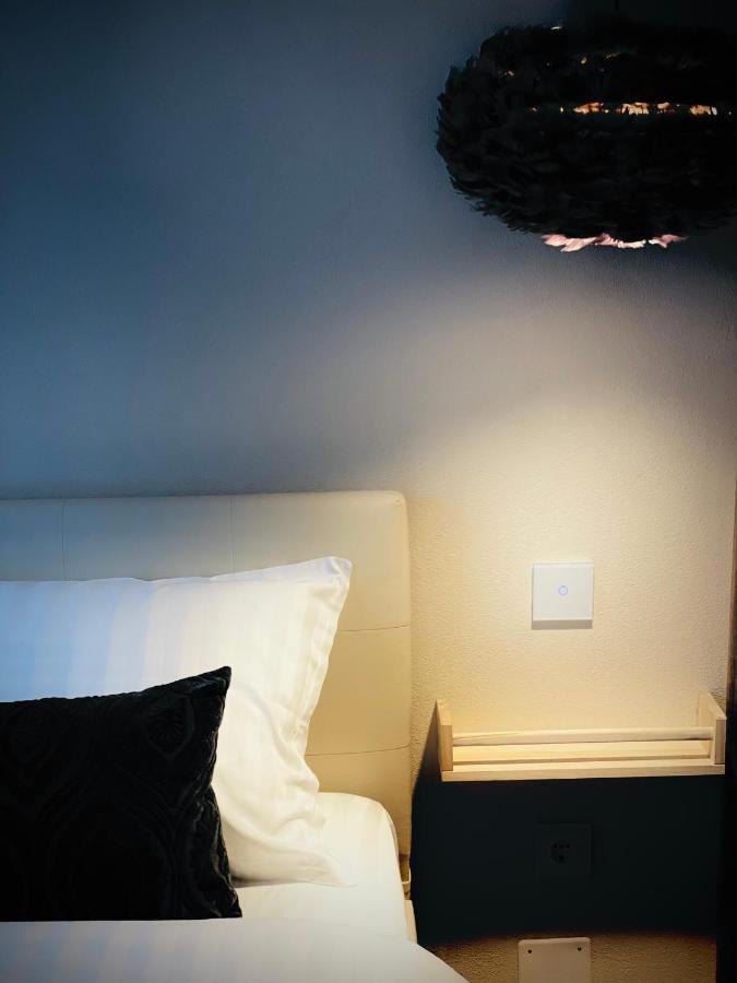 Best Place To Stay-Self Check In-24H Resita Exterior foto