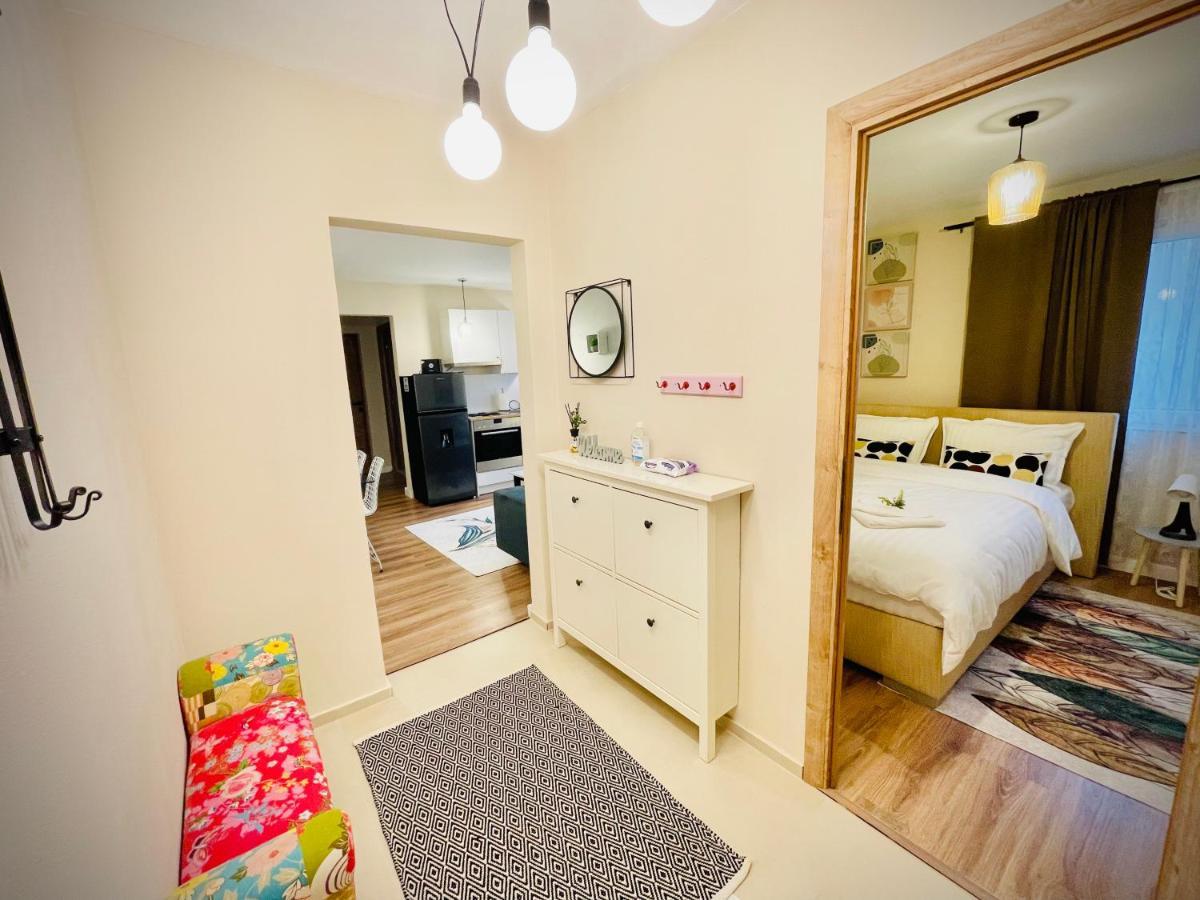 Best Place To Stay-Self Check In-24H Resita Exterior foto